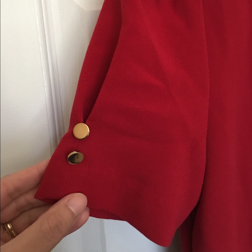❎Red midi gold button dress - Picture 4 of 5