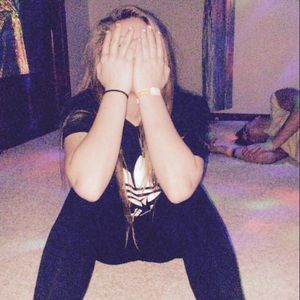 Meet your Posher, Ella