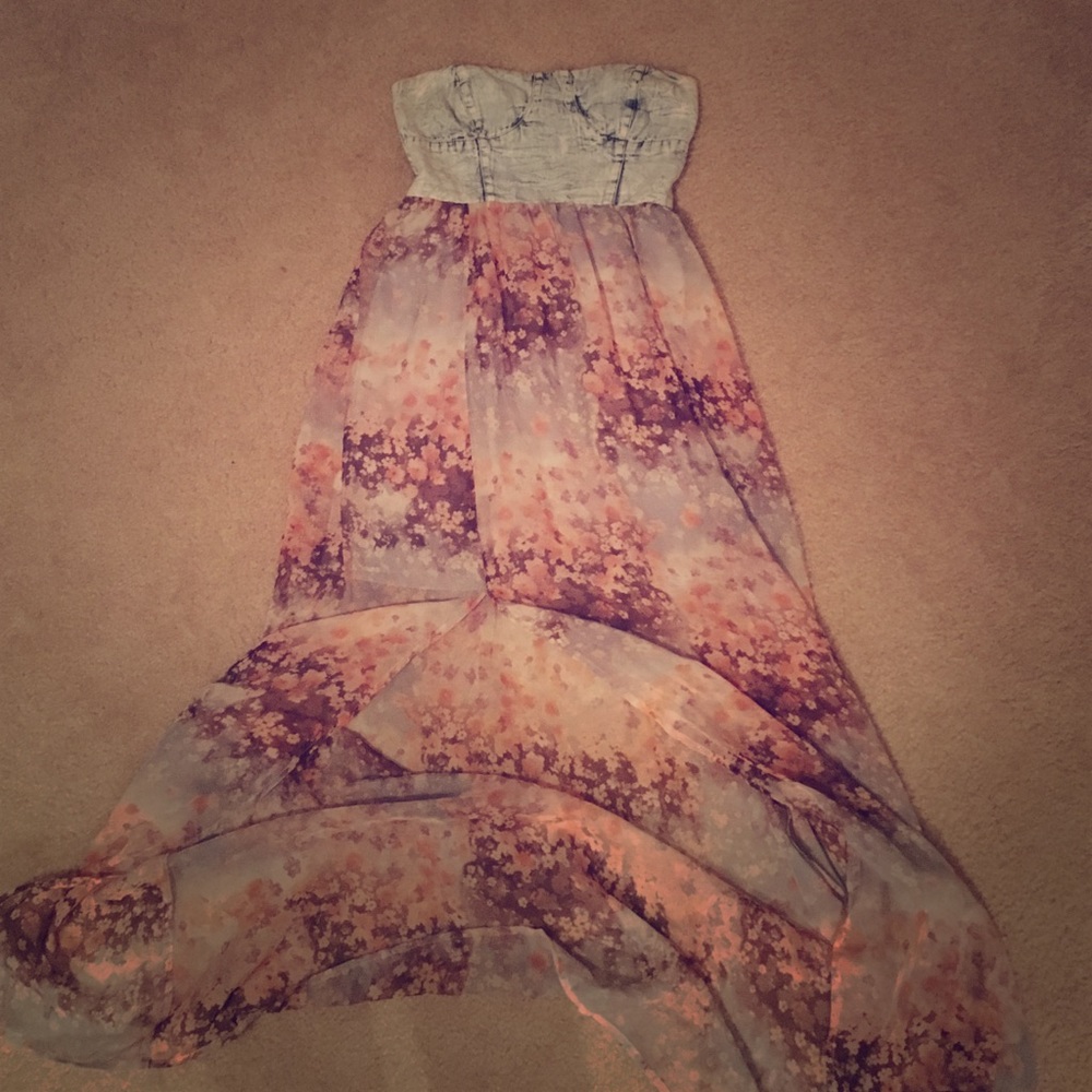 Springy maxi dress