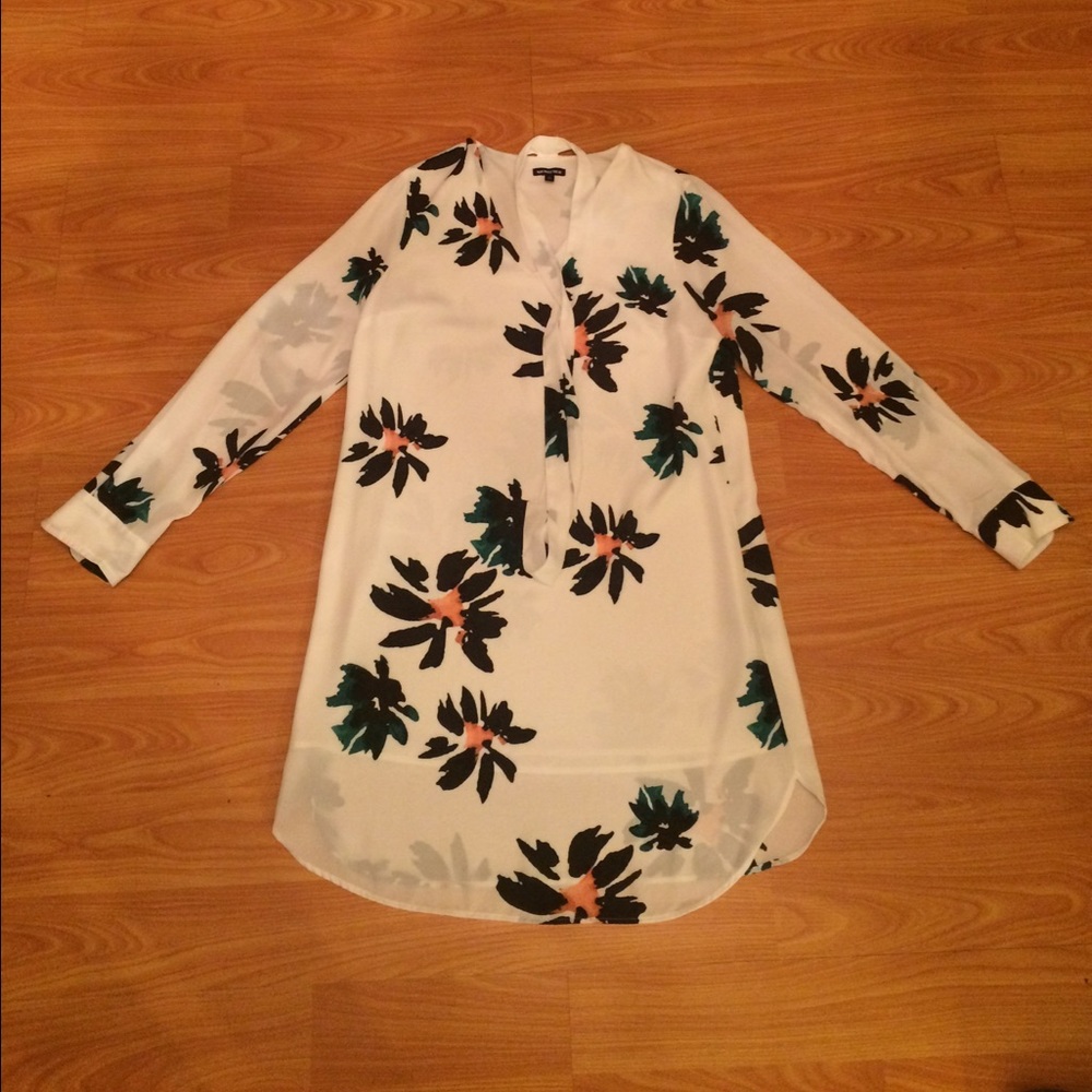 Long sleeve dress