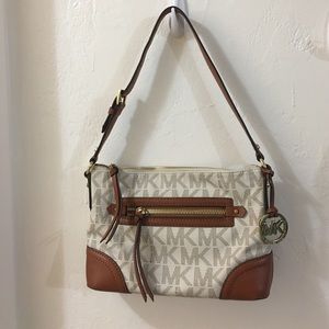 Authentic Michael Kors MK Signature Handbag NWOT