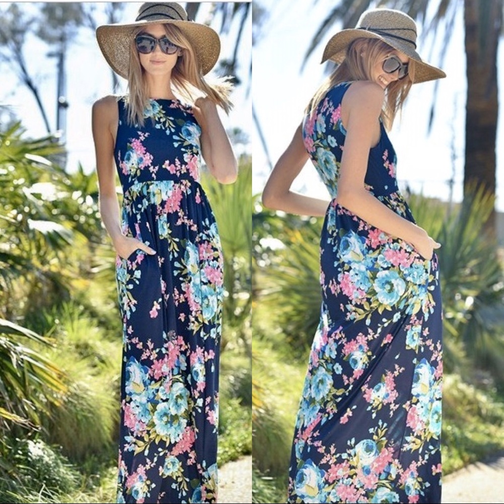 FLASH SALE BLUE FLORAL MAXI - Picture 2 of 5