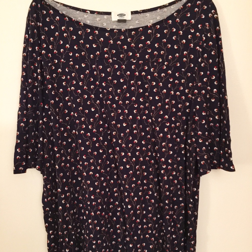 Bell shaped blouse with print