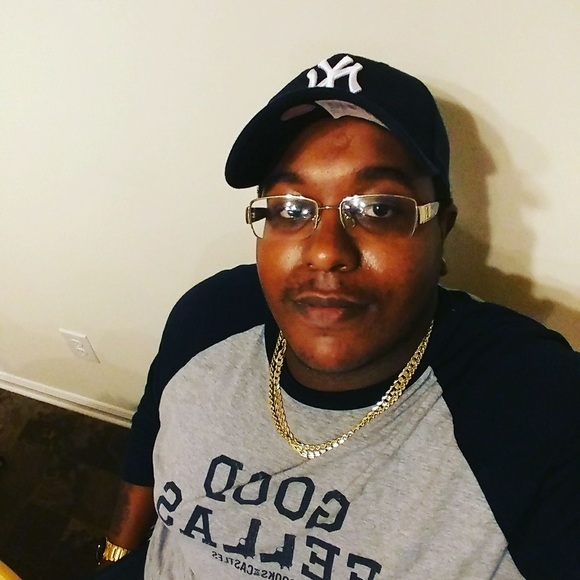 Meet your Posher, Andre - Picture 1 of 1