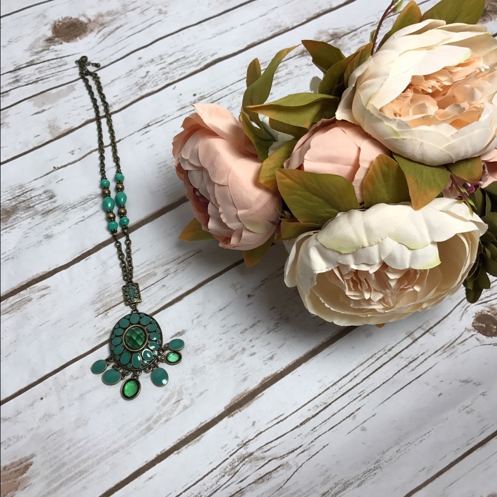 Antique looking Turquoise statement necklace