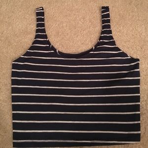 A&F crop top