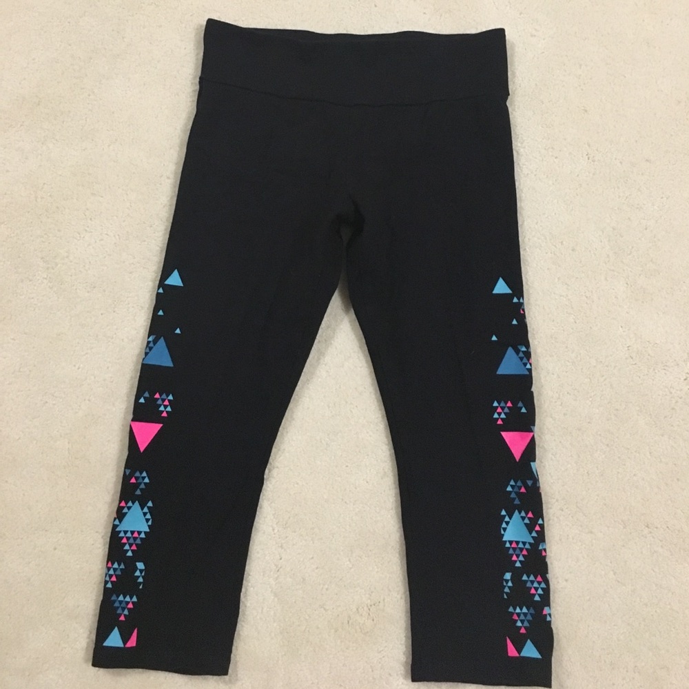 Old Navy Active Capri workout pants