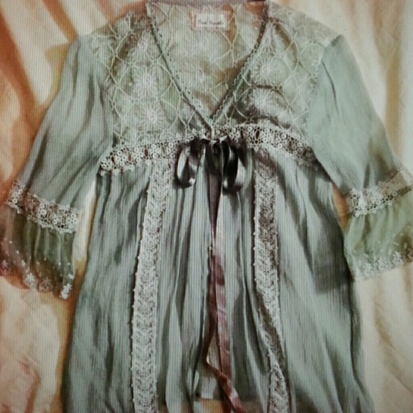 Free People Tops - LOWERED RARE Free People Lace Top