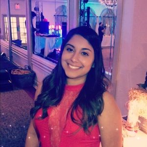 Meet your Posher, Jeanette