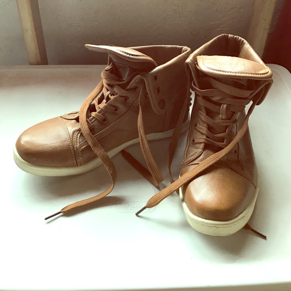 High top sneakers with gold studs