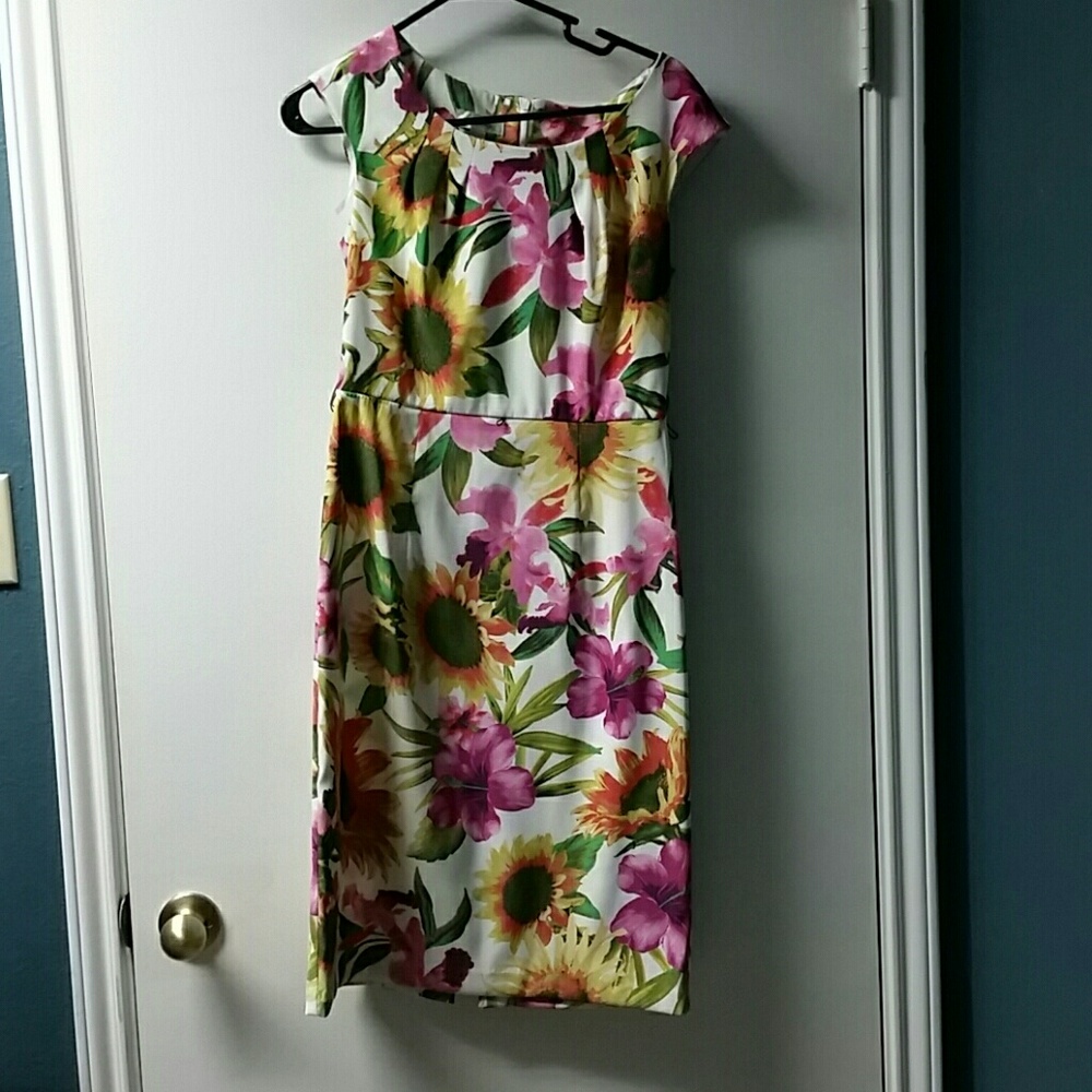 Dress barn floral dress