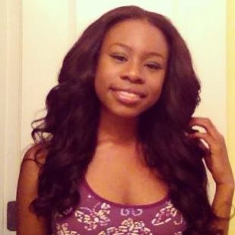 Meet your Posher, Bettina