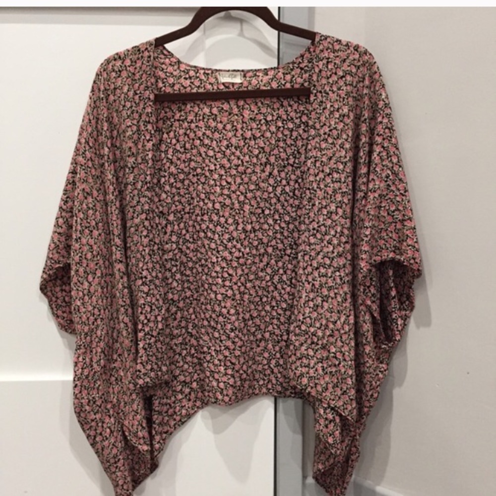 Brandy Melville Kimono