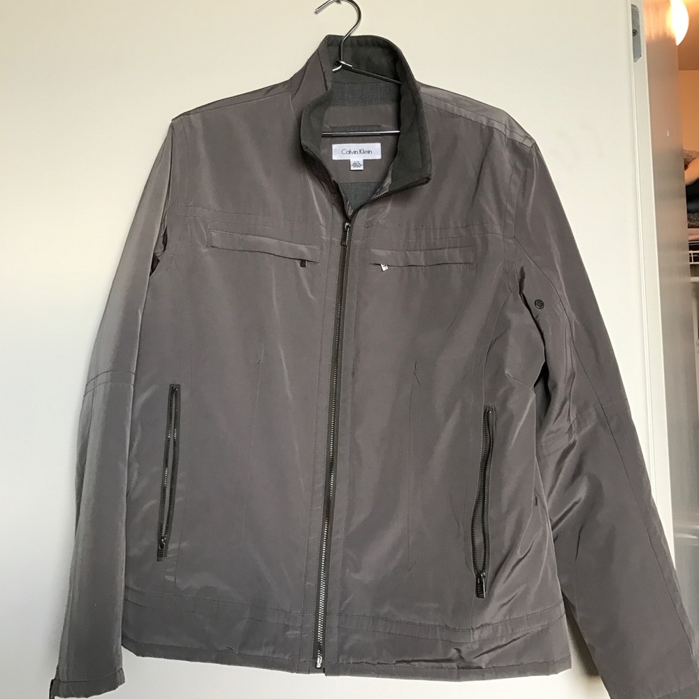 Calvin Klein Men's all weather jacket sz L