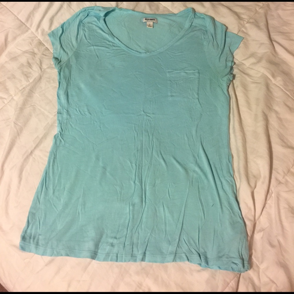 Light old navy tee