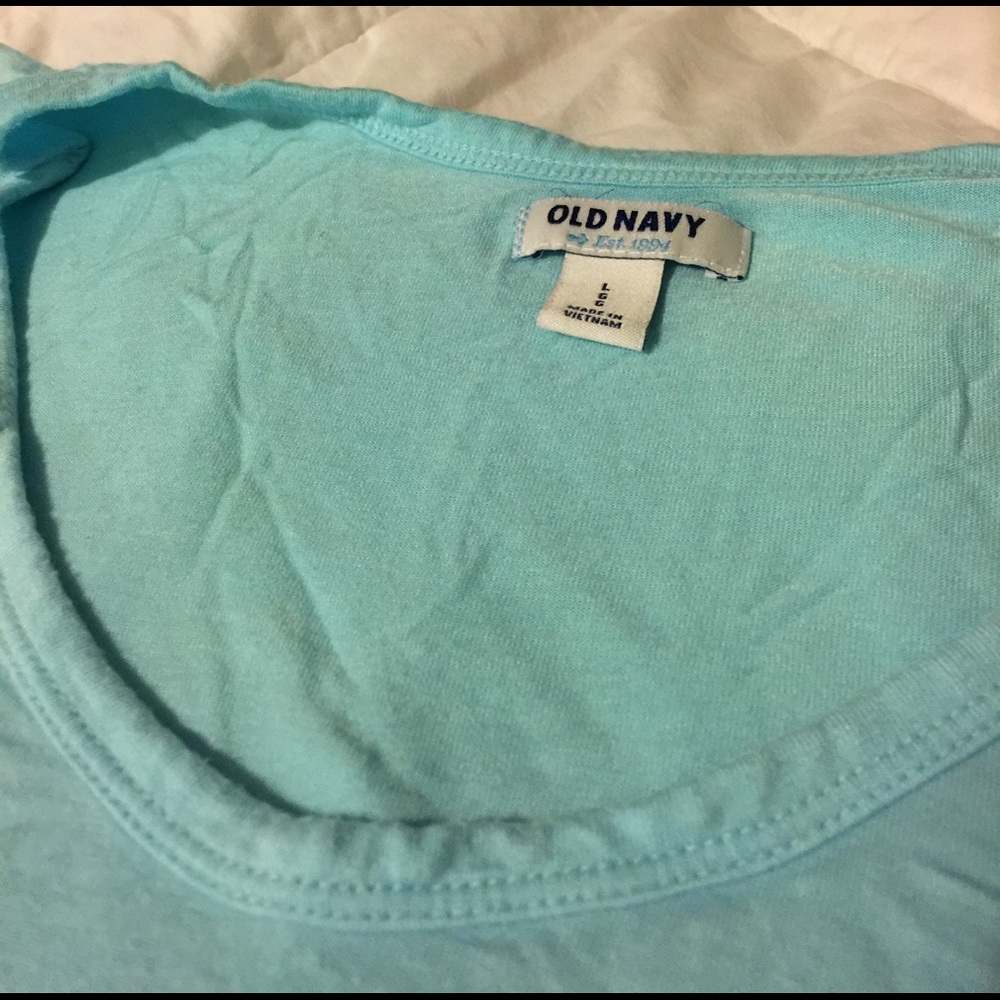 Light old navy tee - Picture 3 of 3