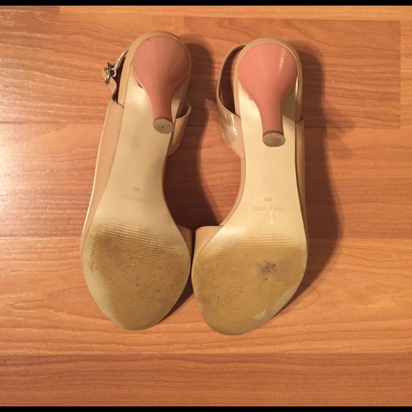 Nine West Neutral Heels - Picture 4 of 5