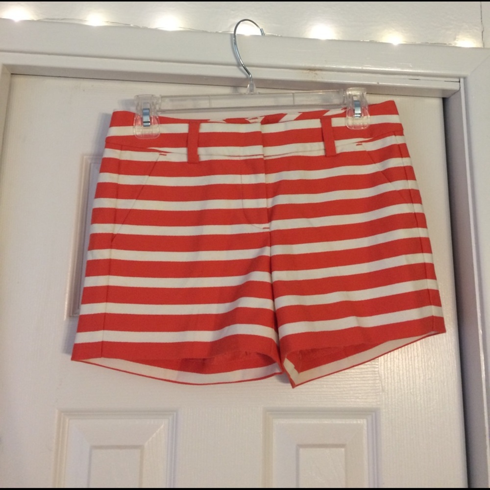 🆕 Striped shorts