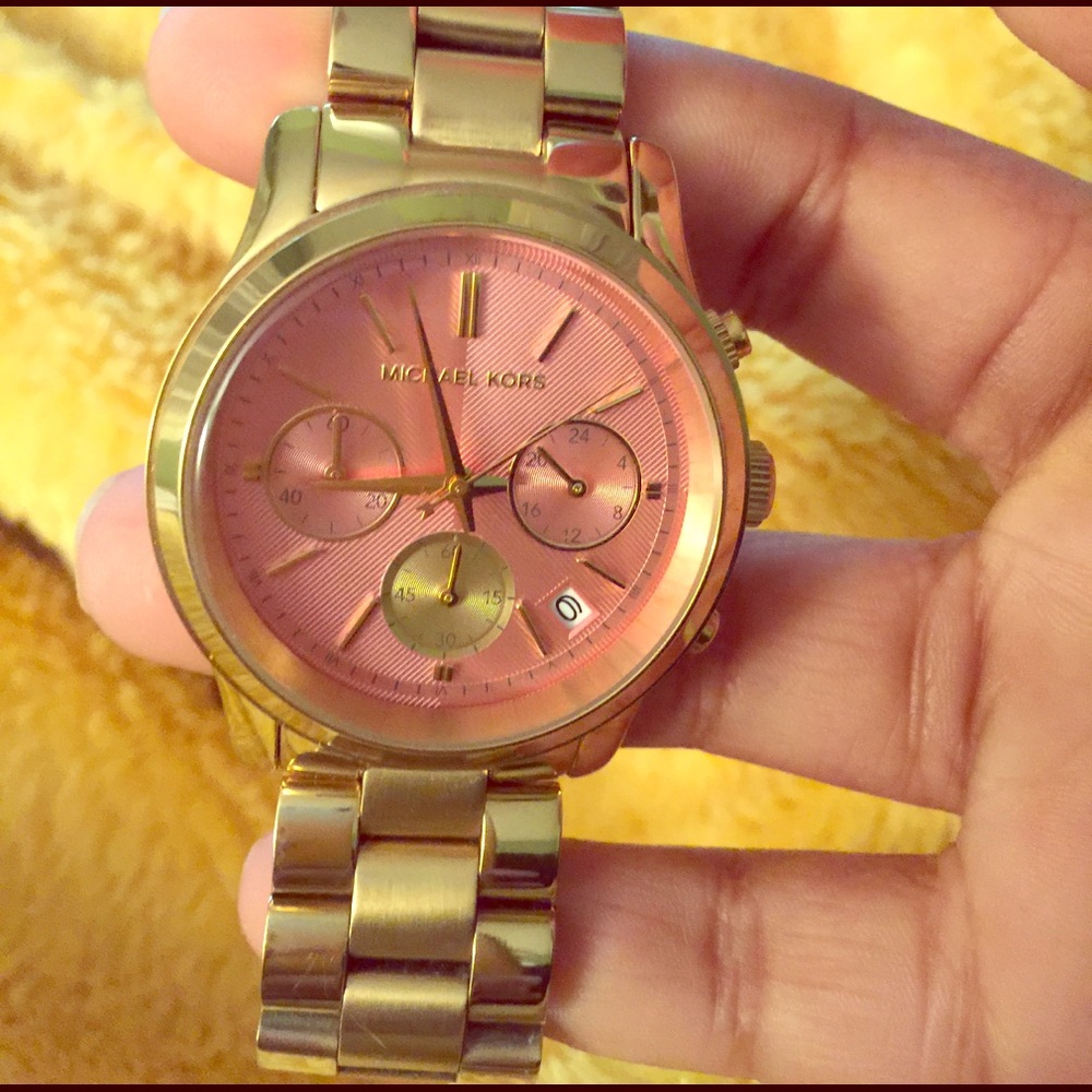 Micheal Kors watch flash sale !!! ! 🎉🎊