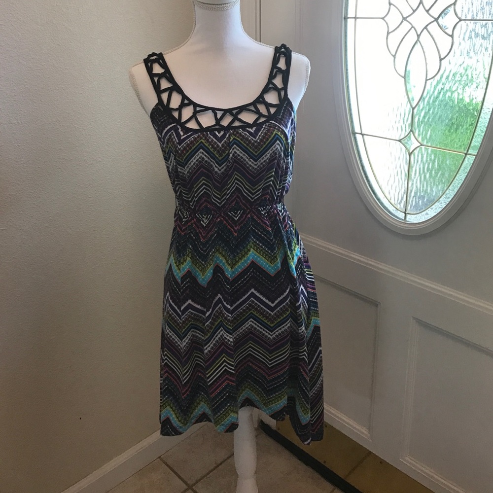 Cute multi-colored patterned summer dress.