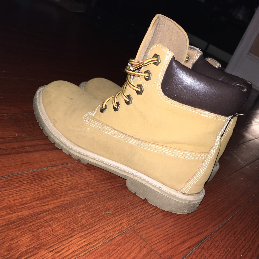 Fashion boots