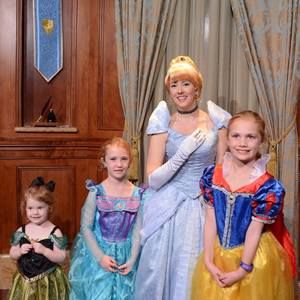 Meet your Posher, Cameron