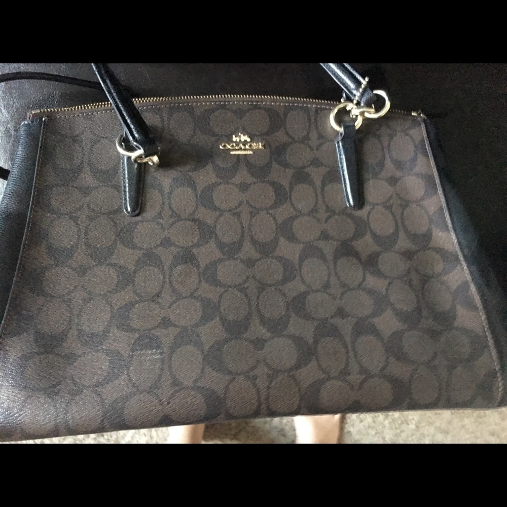 Coach purse and wallet