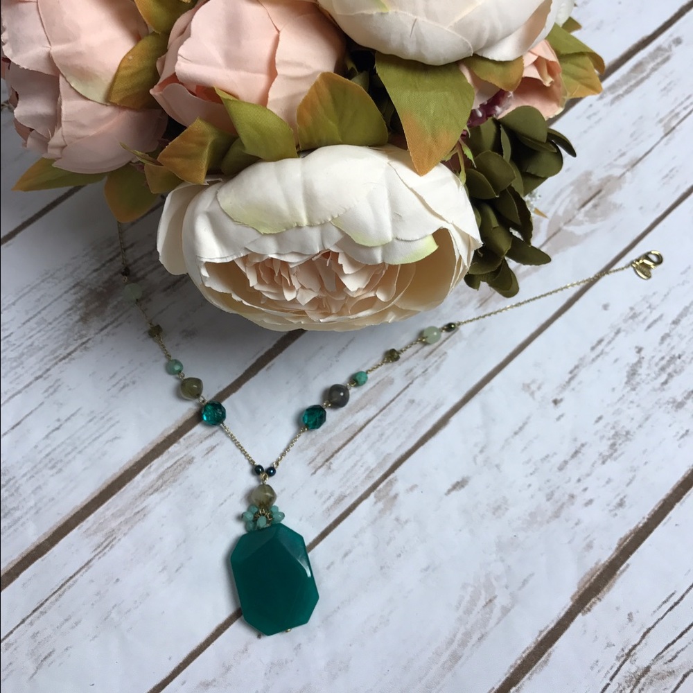 Turquoise and gold necklace