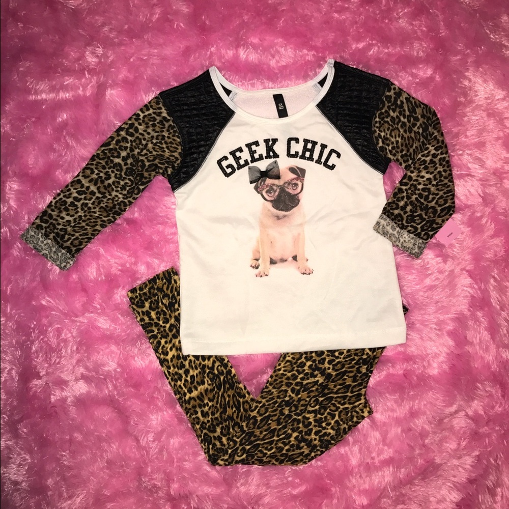 JESSICA SIMPSON Geek Chic Outfit