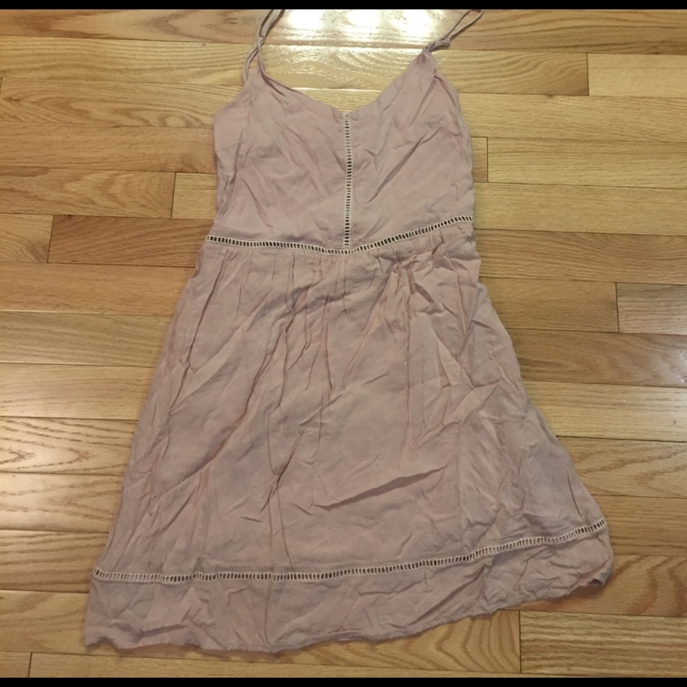 Forever21 pale pink summer dress