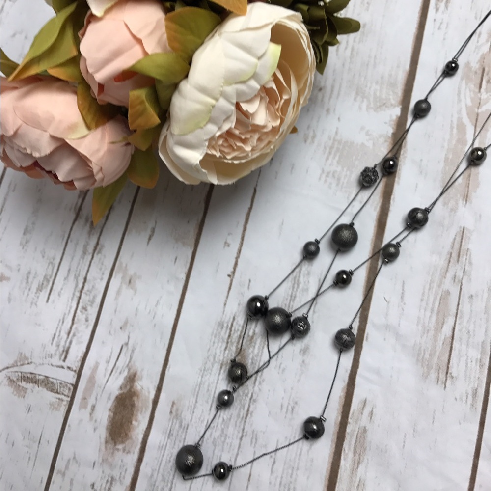 Black and silver layer necklace