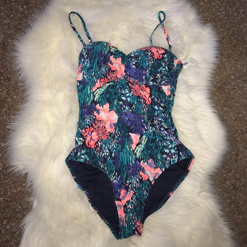 Old Navy One piece swimsuits