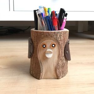 Anthropologie owl pencil cup
