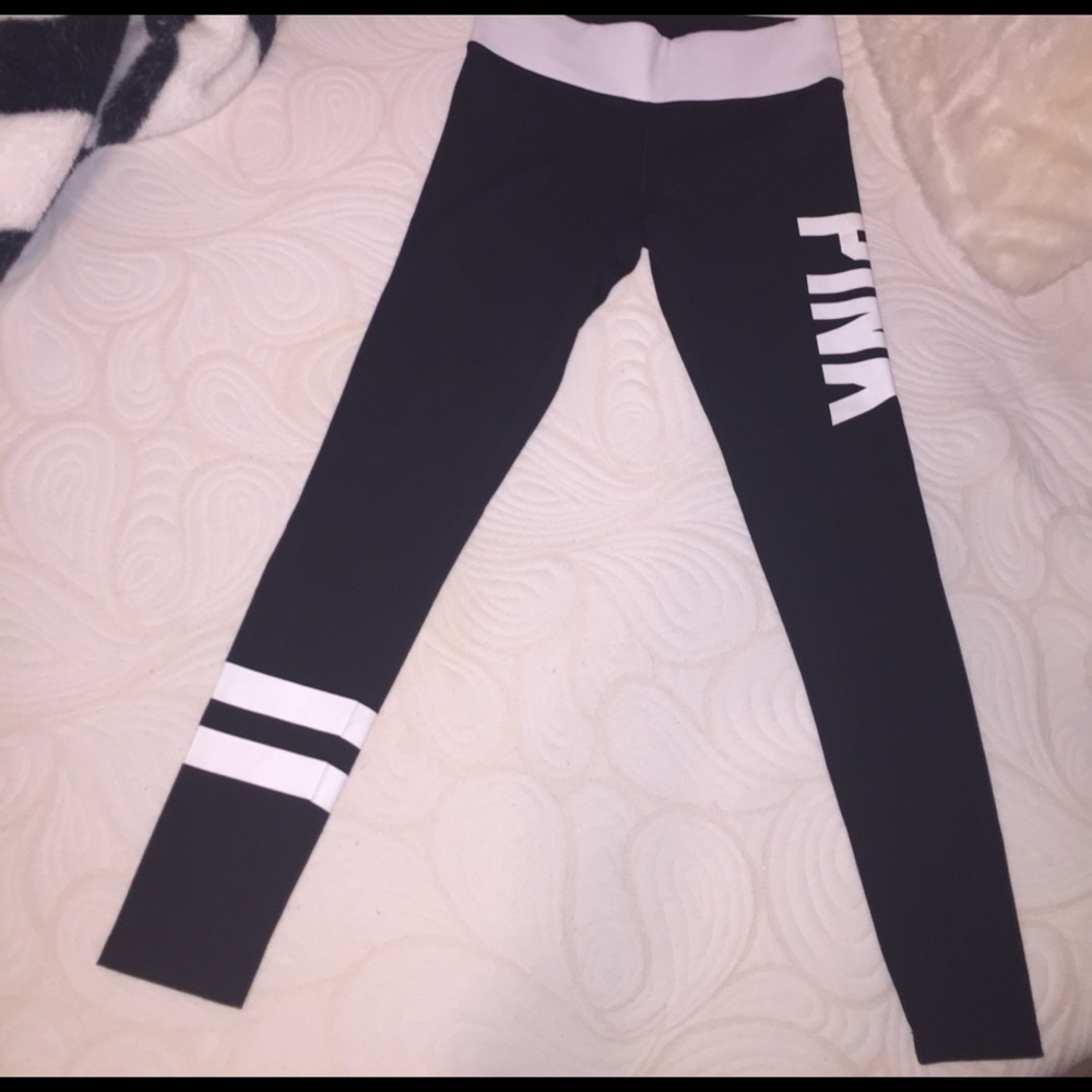 VS PINK Printed Ultimate Yoga Legging