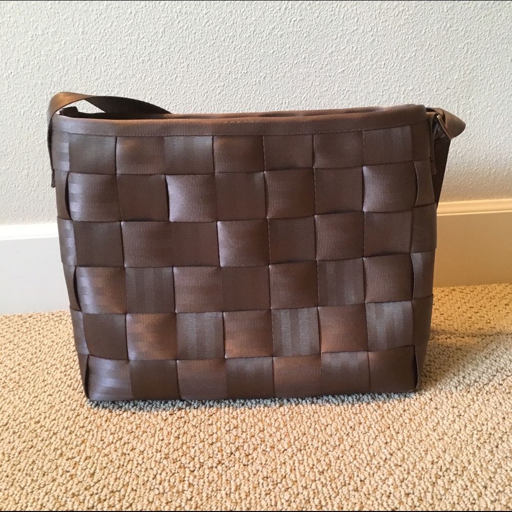 Seatbelt Messenger Bag
