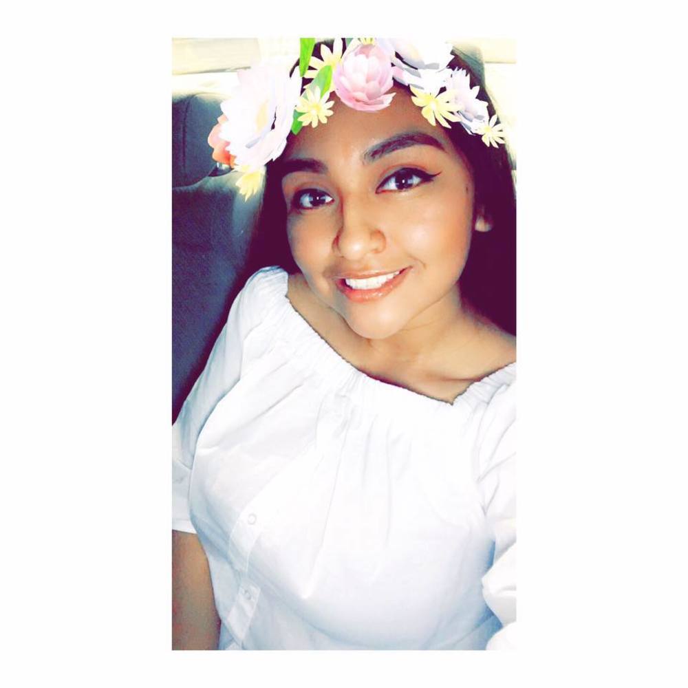 Meet your Posher, Ana