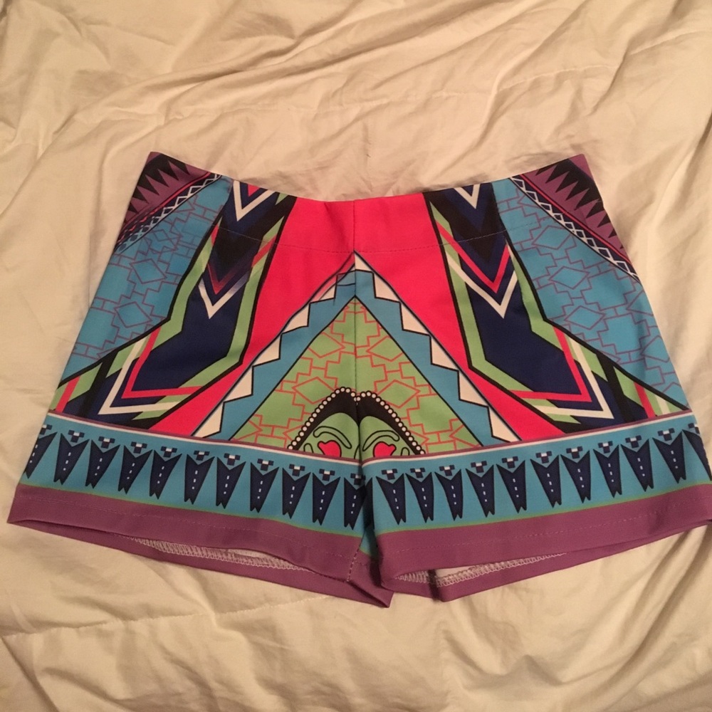 Aztec high waisted shorts