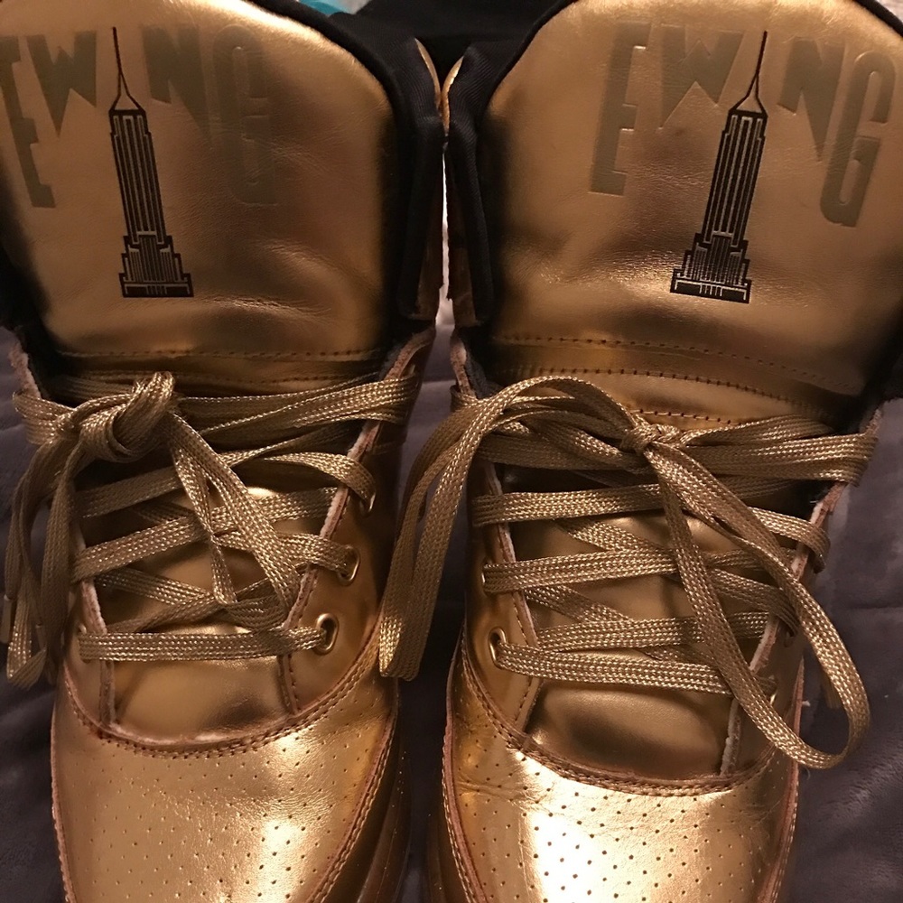 Patrick Ewing size 10.5