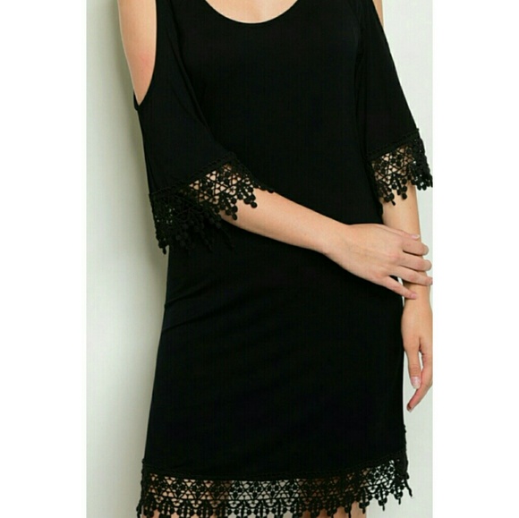 🆕️Cold Shoulder Black Dress Lace Trim - Picture 2 of 3