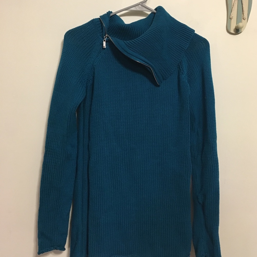 Sweater with a zipper neckline