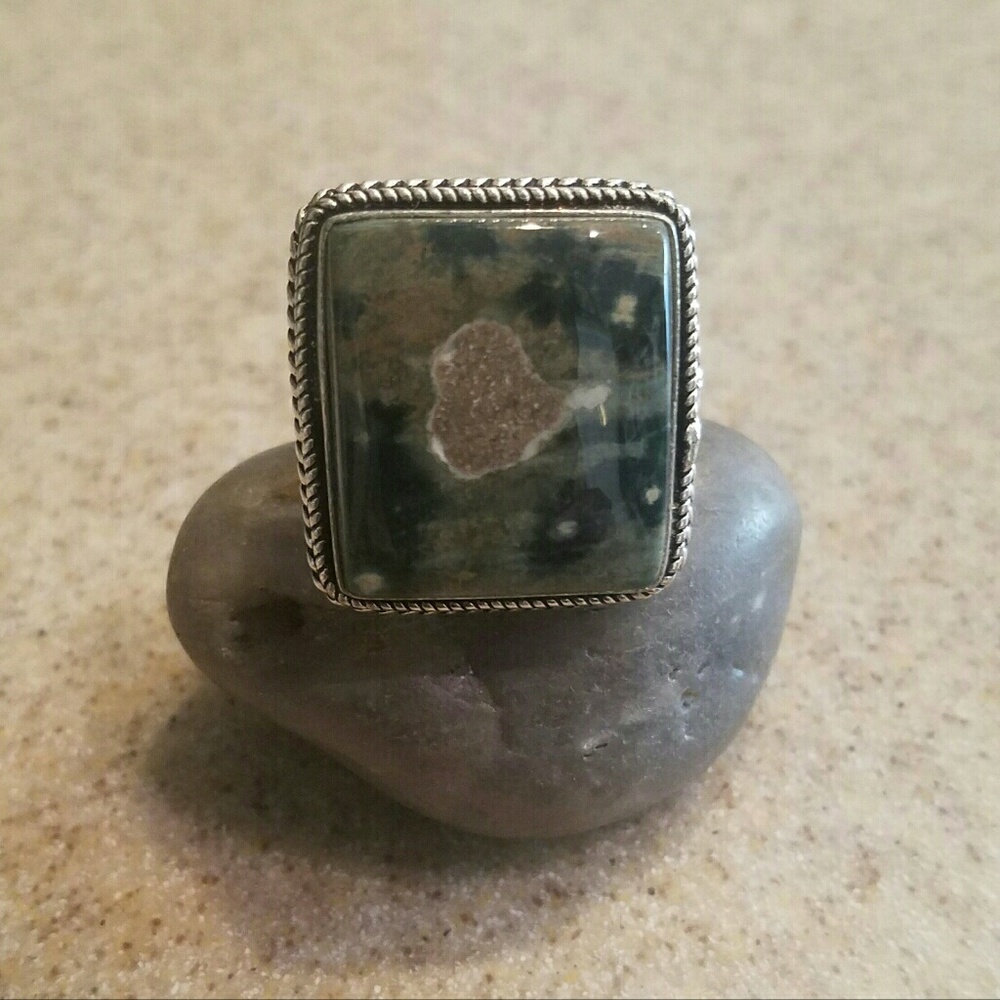 Jewelry- Ring