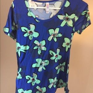 LulaRoe Classic-T