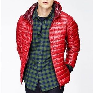 • [uniqlo] red ultra light down jacket •