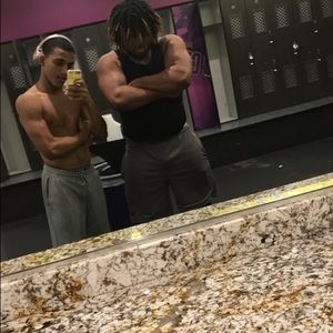 Meet your Posher, Jason