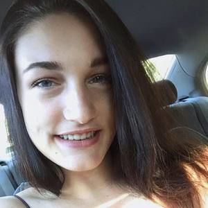 Meet your Posher, Jayell