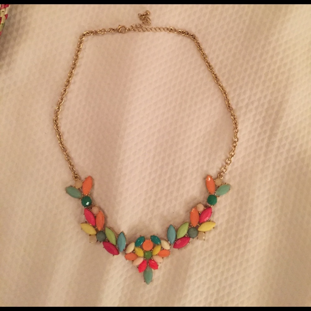 Stoned necklace