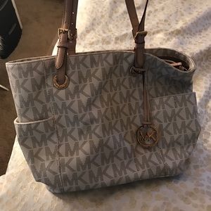 Michael Kors purse