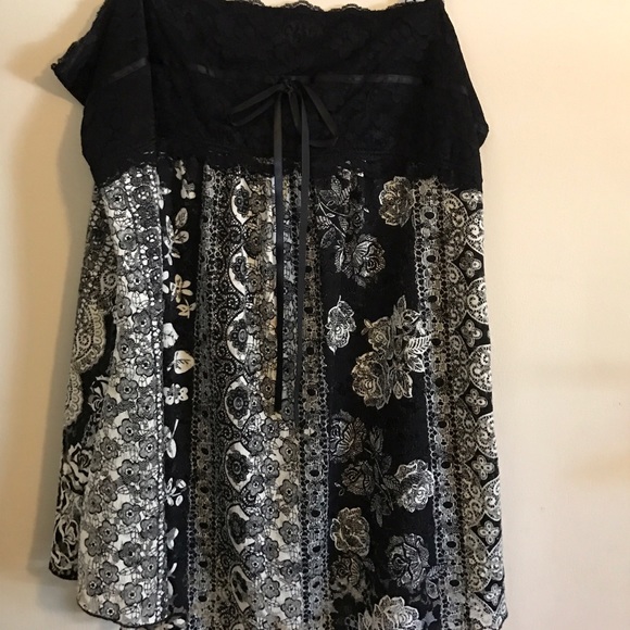 Tank - Picture 2 of 2