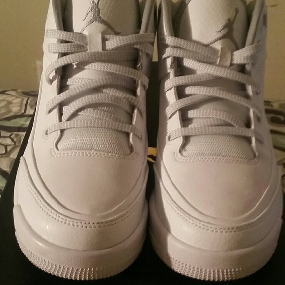 Sneakers - Picture 2 of 3