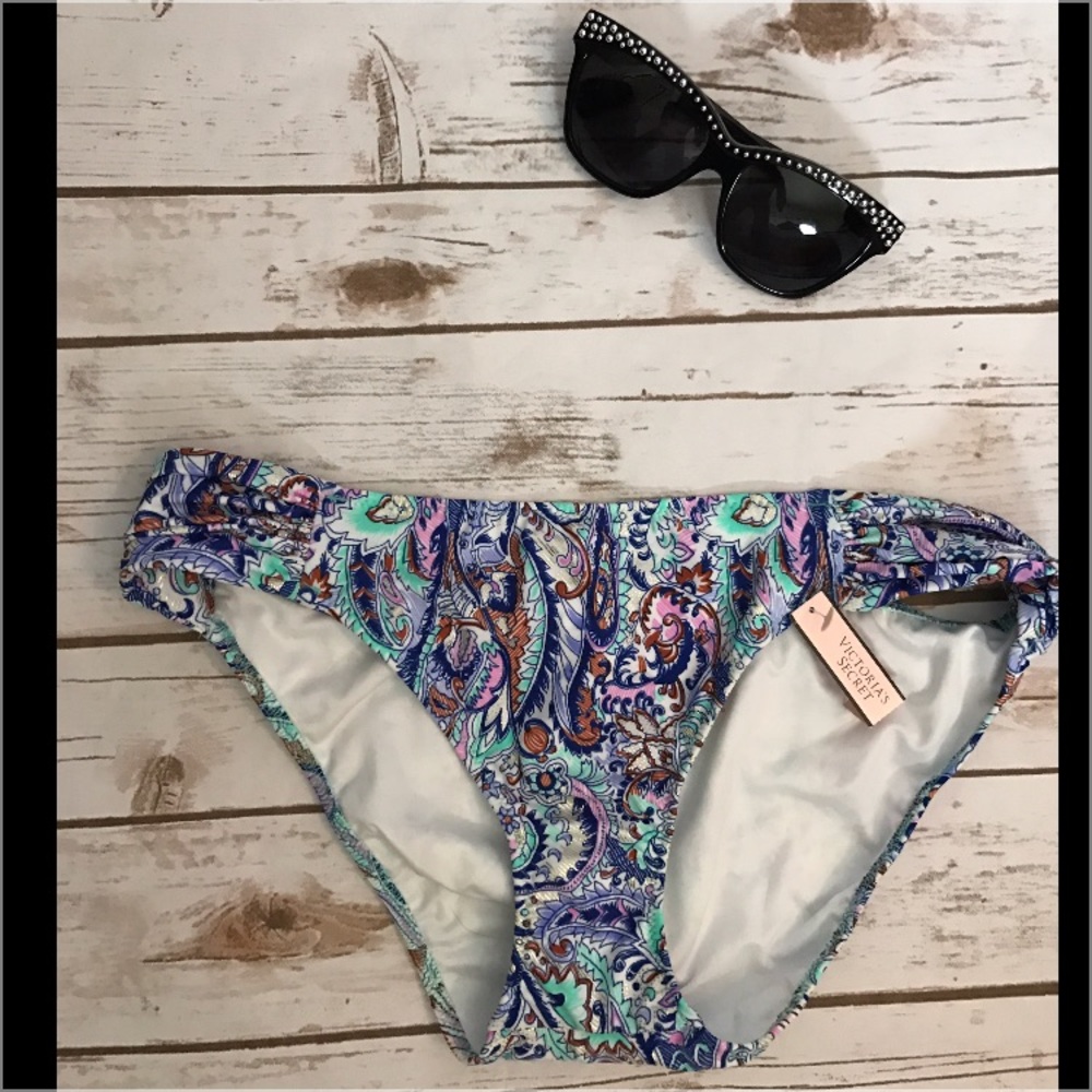 🆕 Paisley boho style bikini bottoms